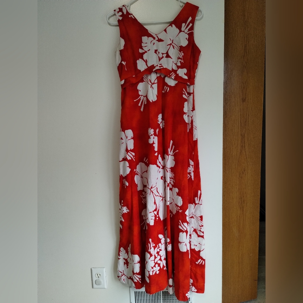 Vintage Hawaiian Hukilau fashions dress red white flower size 12